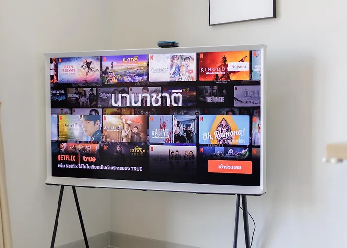 Advanced Accommodate 14 People, With High-speed Wi Fi And Parking On Netflix