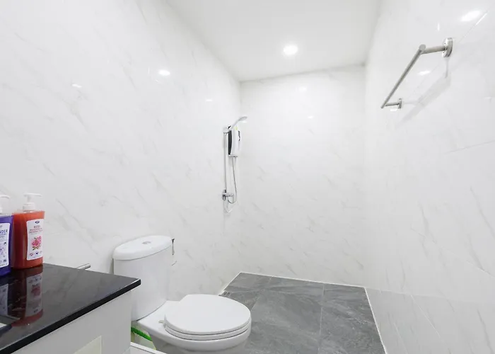 아파트 Advanced Accommodate 14 People, With High-speed Wi Fi And Parking On Netflix 방콕