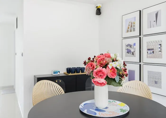 Advanced Accommodate 14 People, With High-speed Wi Fi And Parking On Netflix 방콕